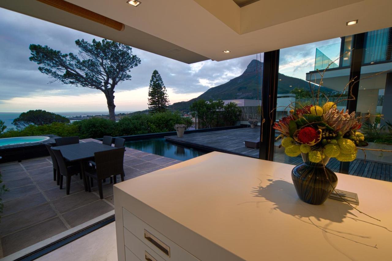 Serenity 18 Ronald Rd Camps Bay Villa *