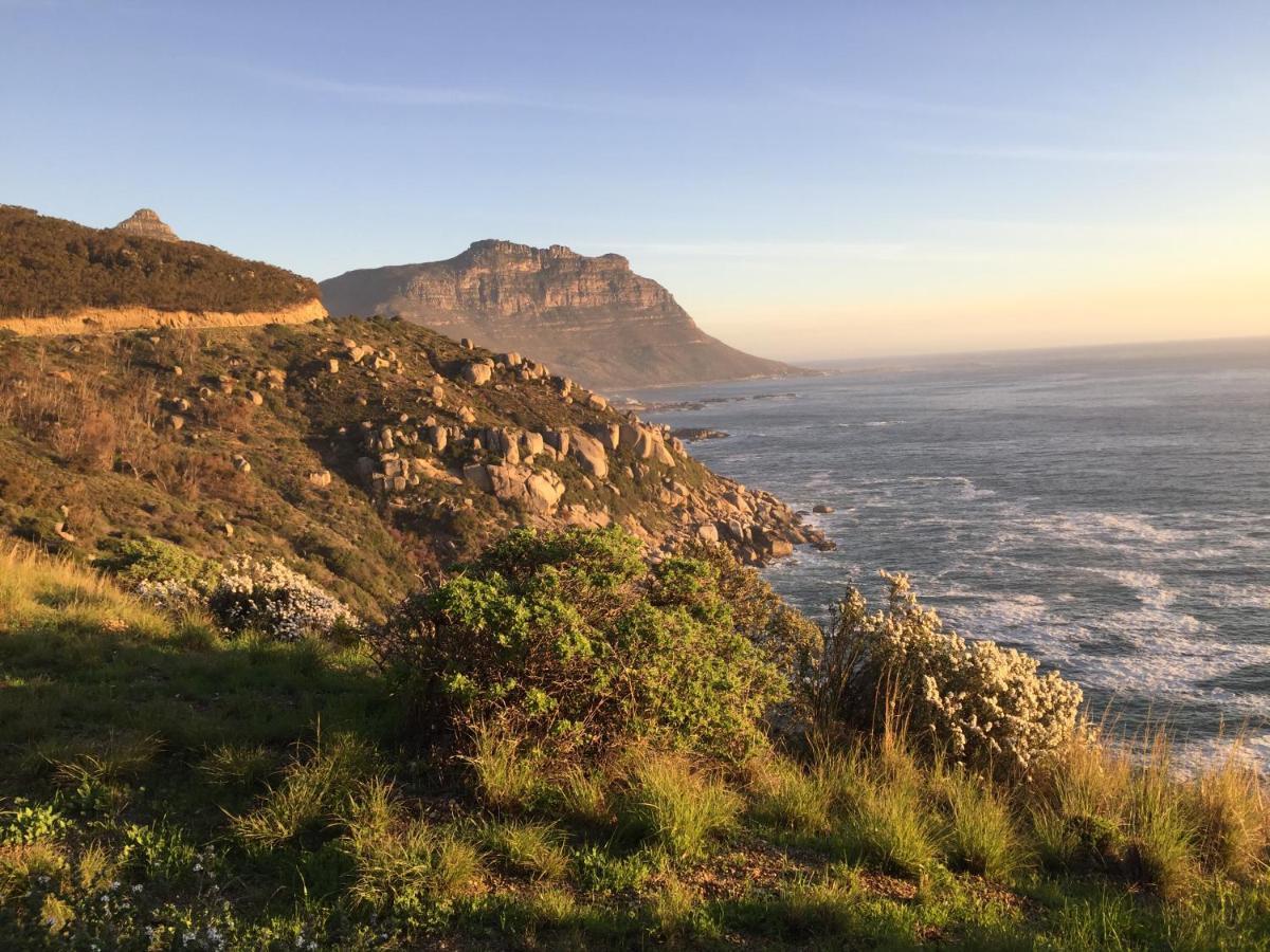 Serenity 18 Ronald Rd Camps Bay Villa Cape Town